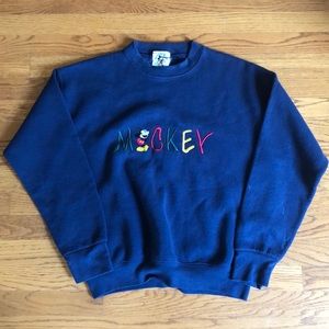 VTG Embroidered Mickey Mouse Crewneck sweater